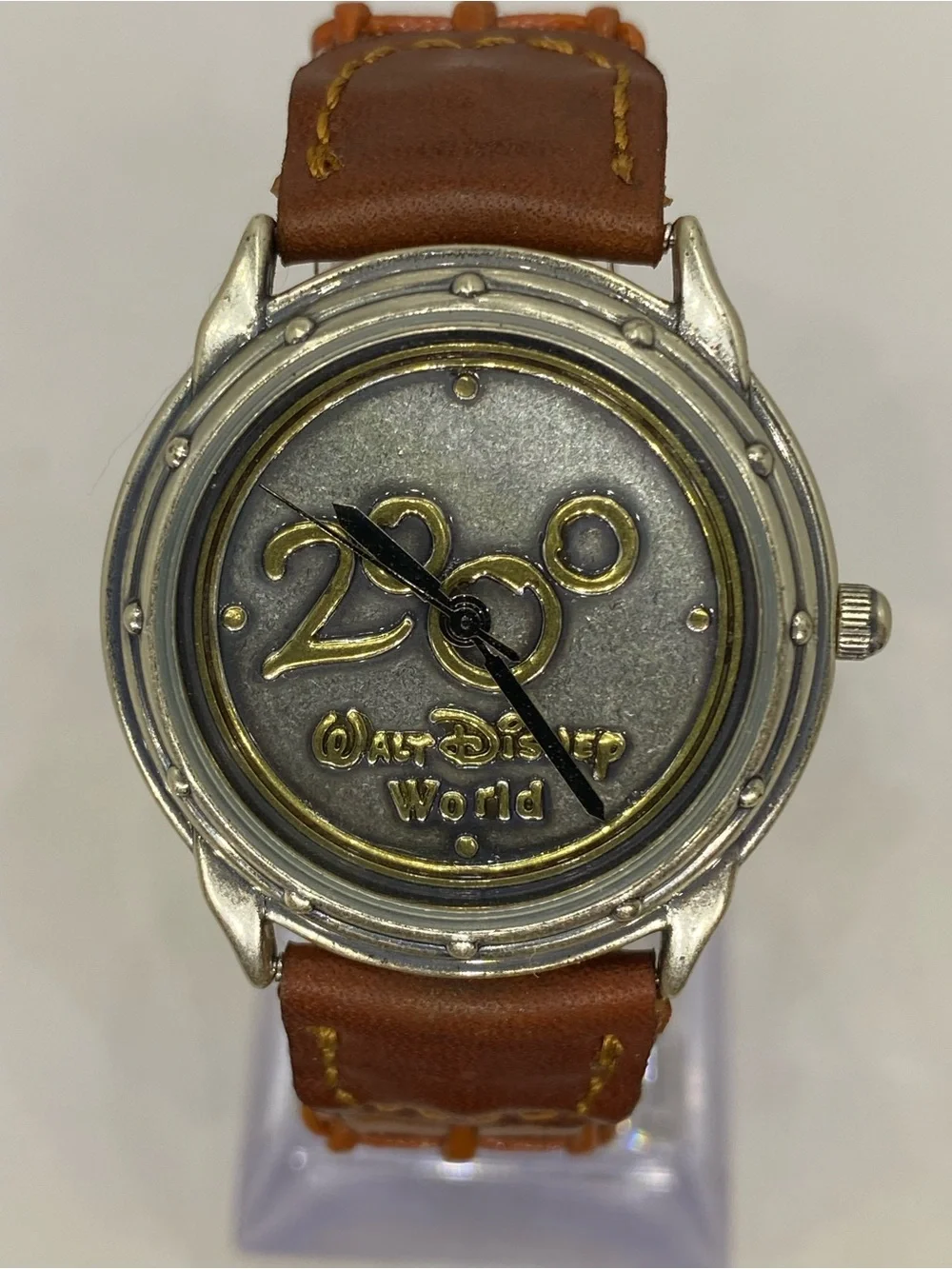 Men’s *** Disney *** Rare ^ Millennium Collectors Watch *^*